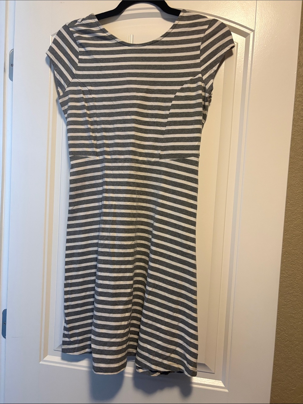 Old Navy Gray and White Striped Fit-and-Flare Dress